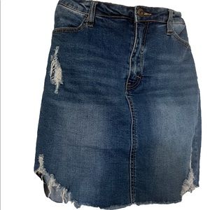 Distressed jean skirt - US: M size